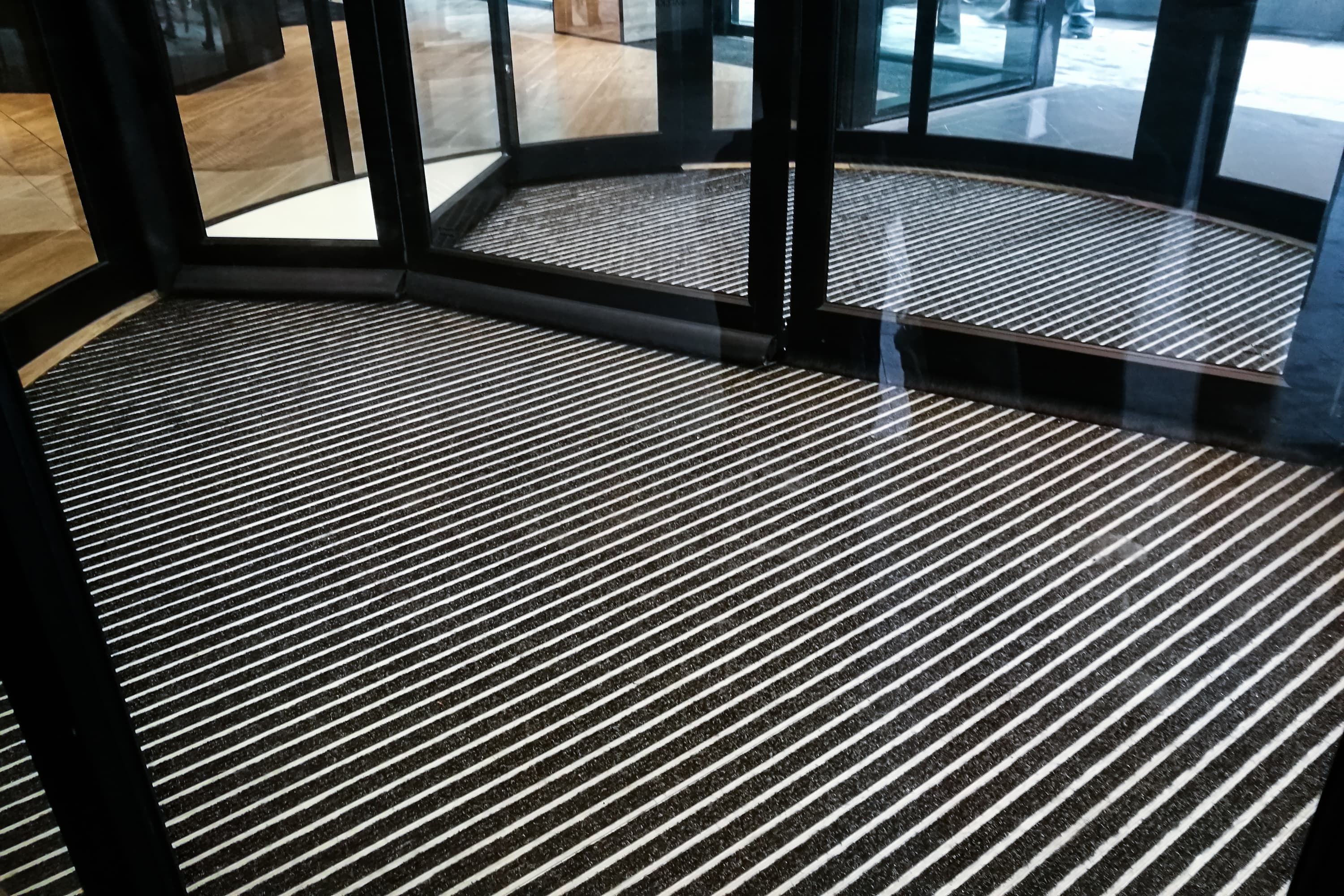 125 Queen Street - Gallery Image 1